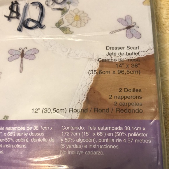 Bucilla Stamped Cross Stitch Dresser Scarf & Doily Set #65349 Daisies, Butterfly - Picture 4 of 6